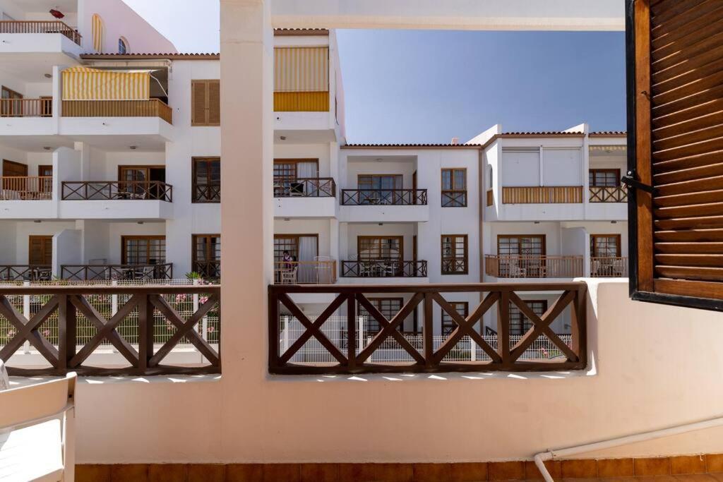 Apartamento Con 2 Terrazas En Los Cristianos ลอส กริสเตียนอส ภายนอก รูปภาพ