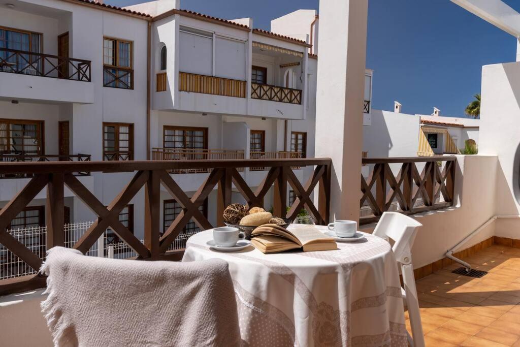 Apartamento Con 2 Terrazas En Los Cristianos ลอส กริสเตียนอส ภายนอก รูปภาพ